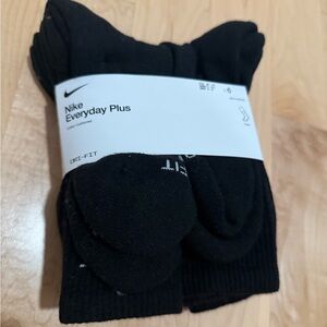 Nike Everyday Black Socks